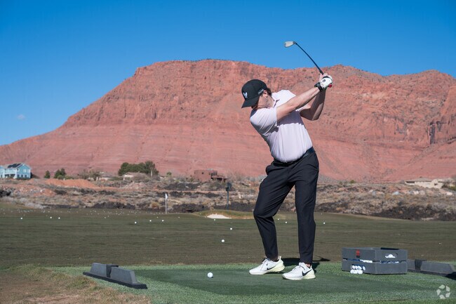 At the Black Desert Resort in the eastern part of Ivins, there’s a public 19-hole course, complete with 360-degree views.