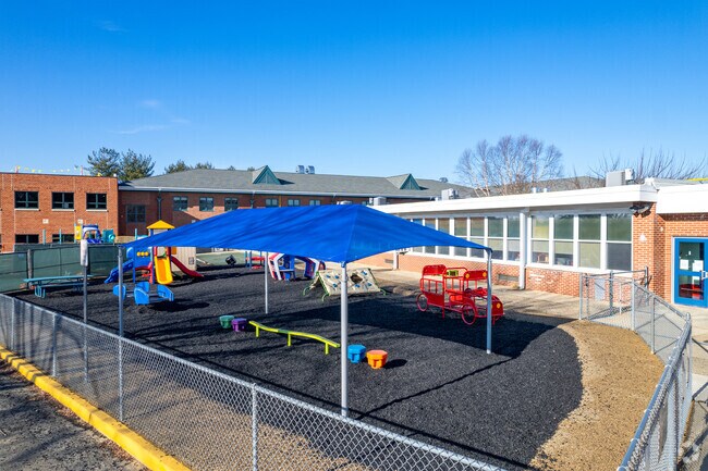 Howard R Yocum School