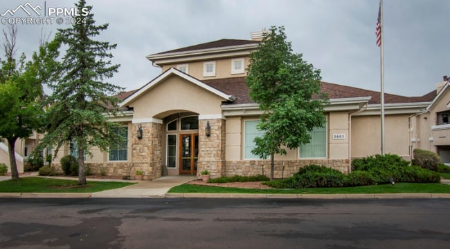 3830 Strawberry Field Grove unit A, Colorado Springs, CO 80906 - photo 4