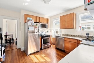 116 Pearson Rd Unit 2, Somerville, MA 02144