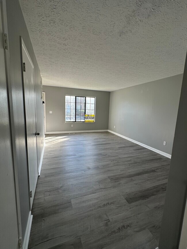 7344 Fall Creek Ln unit 7344 Fall Creek Ln, Columbus, OH 43235 - photo 3