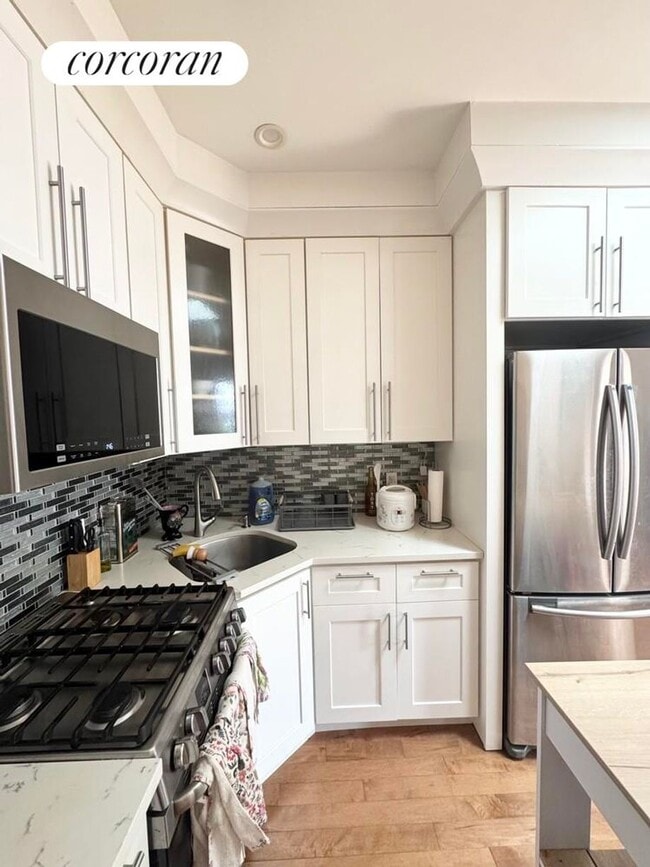 703 Macdonough St, Brooklyn, NY 11233 - photo 6