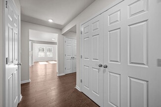 4278 Oak St, Grand Blanc, MI 48439