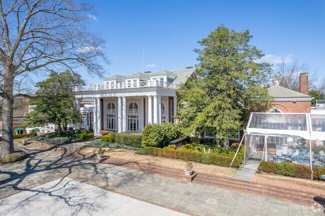 The Country Club of Virginia prides itself in offering its members excellent service.