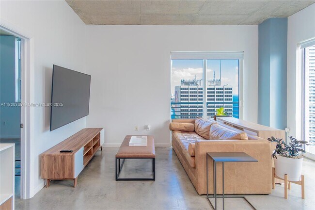 133 NE 2nd Ave unit 2312, Miami, FL 33132 - photo 3