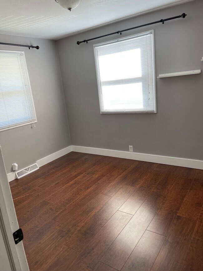 5815 Country View Dr unit 5815 Country View, Allendale, MI 49401 - photo 5