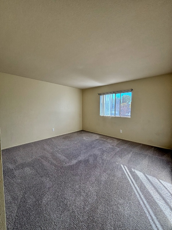 126 W Electric Ave unit 7, La Habra, CA 90631 - photo 7