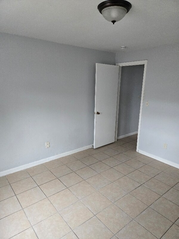 8250 Southern Blvd, Youngstown, OH 44512 - photo 6