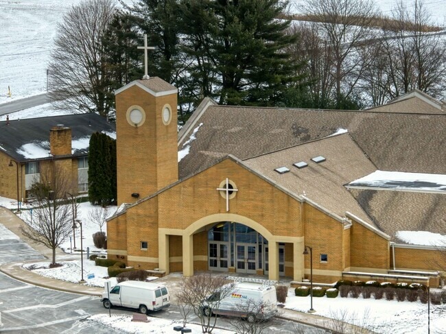 Holy Sepulcher Elementary School is a private PK, K-8 school in Butler, PA.