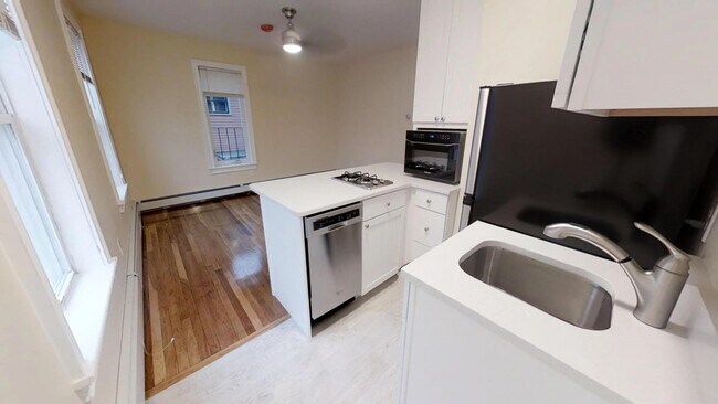 28 Edgerly Rd unit 19, Boston, MA 02115 - photo 4