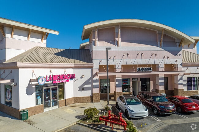 When residents want a sweet treat they go to La Michoacana in nearby College Estates.