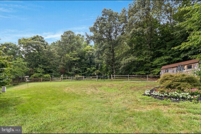 509 Dogwood Ct, La Plata, MD 20646 - photo 3