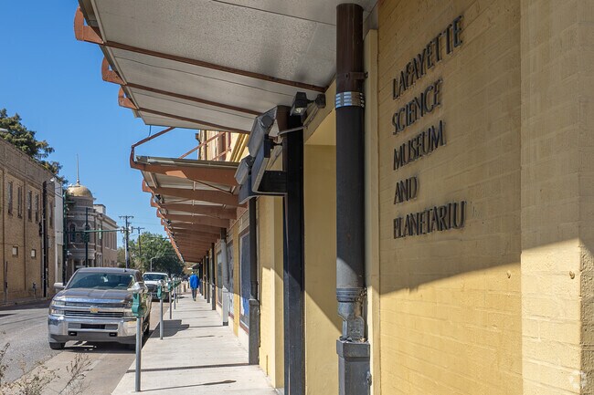 Downtown Lafayette's Science Museum is right across the street from the Children Museum.