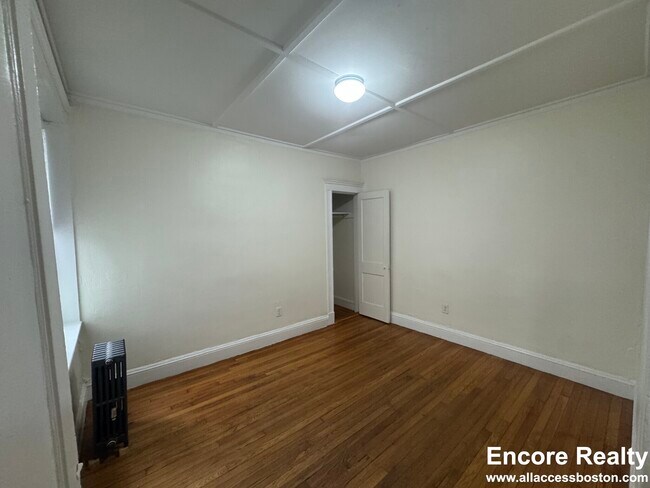 1175 Boylston St unit 12, Boston, MA 02215 - photo 3