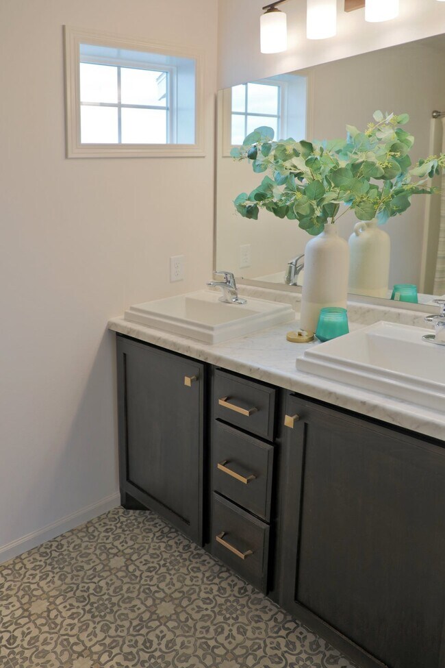 10112 Concord Dr unit 37252431, Horace, ND 58047 - photo 5