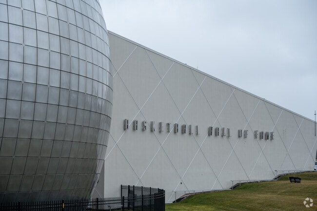 The Naismith Memorial Basketball Hall of Fame is in Springfield.