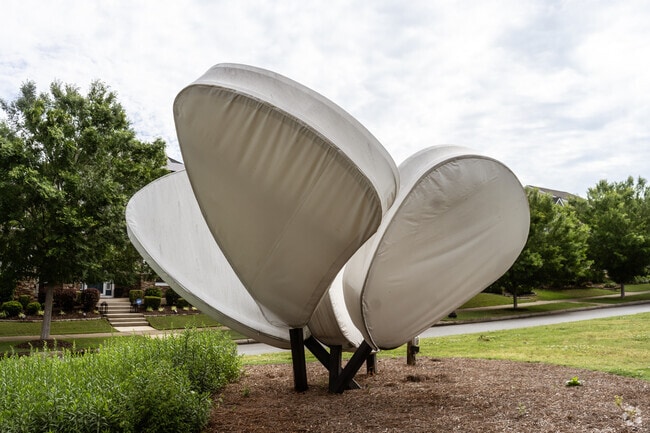 A look at the “Love Motels for Insects,