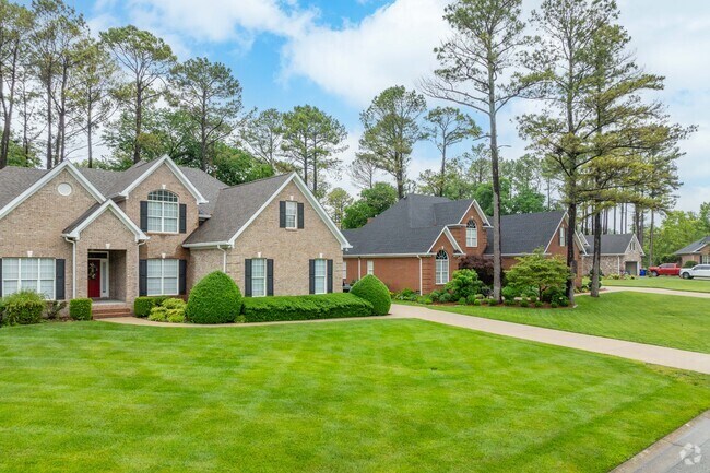 Newer and larger homes in Shawnee Estates sit near Covington Grove.