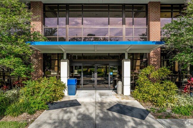 St. Petersburg Collegiate high school is rated the #2 best charter high school in Florida.