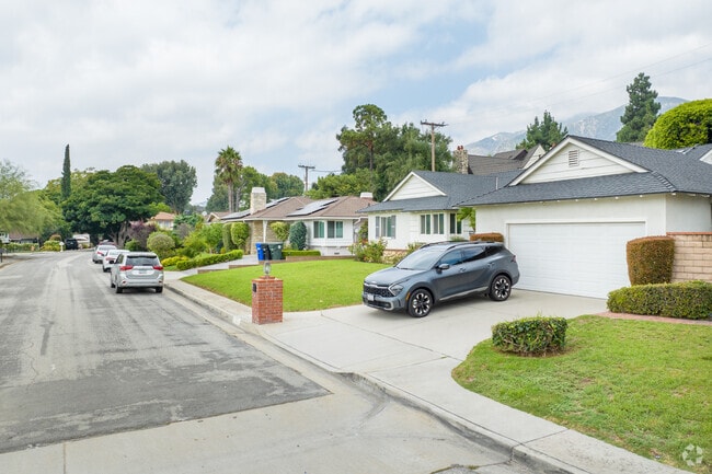 Homes in Crescenta Highlands range from $1.2M to $2.2M, blending style and comfort.