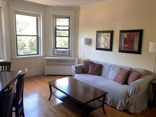 52 Charlesgate E unit 162, Boston, MA 02215 - photo 2