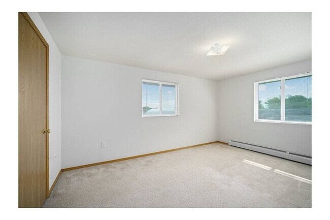 HILLTOP PARK APARTMENTS, Marshfield, WI 54449 - photo 6