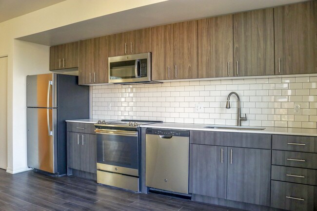 Laurel 42, Portland, OR 97213 - photo 6