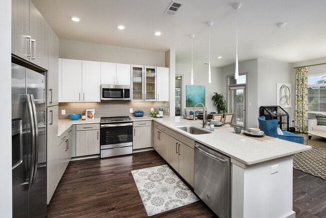 Siena Suwanee Town Center, Suwanee, GA 30024 - photo 2