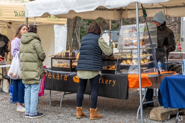 Residents can pick up a tasty breakfast at the Mt. Washington Winter Market.