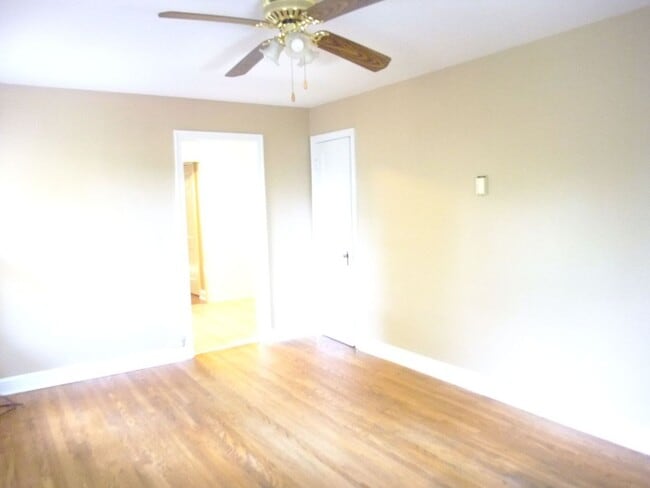 8206 Greenwood Ave unit 3, Takoma Park, MD 20912 - photo 2