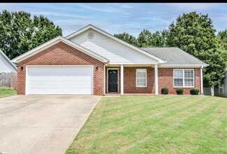 27 Sweetland Ct, Greenville, SC 29607