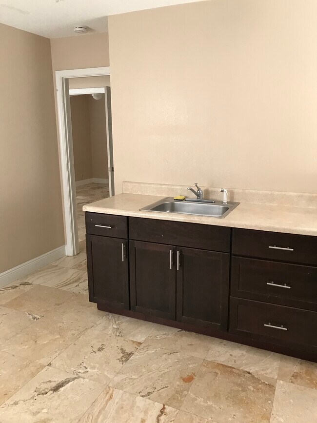 9674 Nevada Place unit 2, Boca Raton, FL 33434 - photo 4