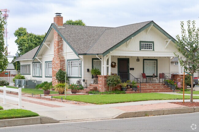 Craftsman bungalow homes in Gustine, CA showcase early 20th-century architecture.
