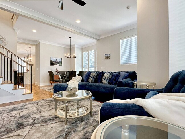 413 W Lenoir St unit ID1051238P, Raleigh, NC 27601 - photo 3