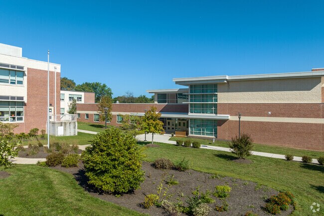 Nether Providence Elementary School is a highly rated, public school located in Wallingford, PA.