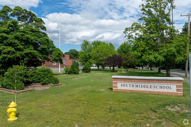 South Middle School is located in the South Braintree neighborhood in Massachusetts.