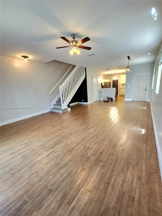 3745 San Simeon Cir, Weston, FL 33331 - photo 2