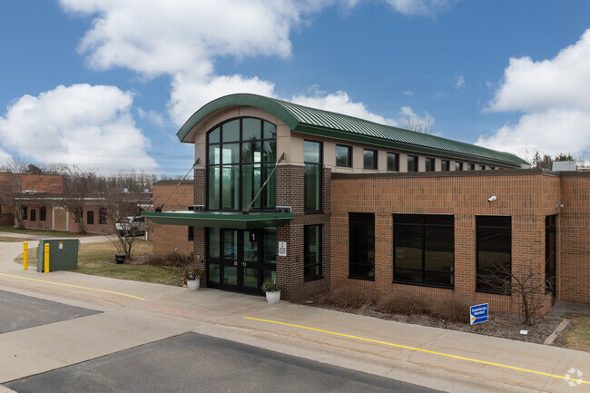 Calednoia Elementary School, Entrance.
