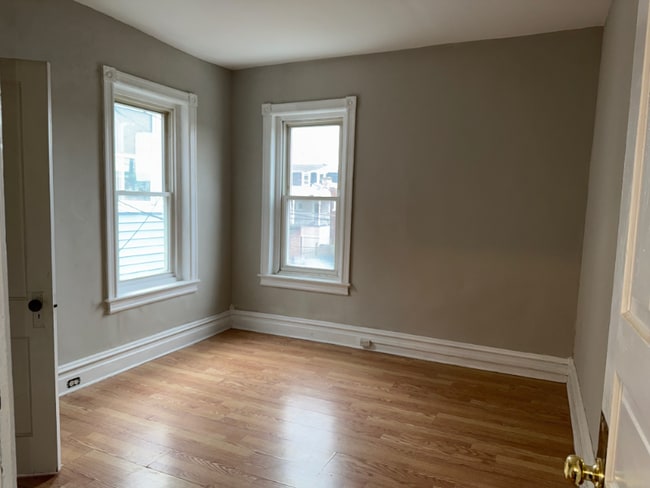 41 S Franklin St, Allentown, PA 18102 - photo 3