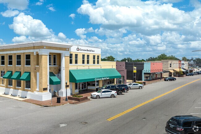 Downtown Fort Meade features several independent businesses.