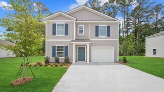 229 Lakeside Dr, Port Wentworth, GA 31407