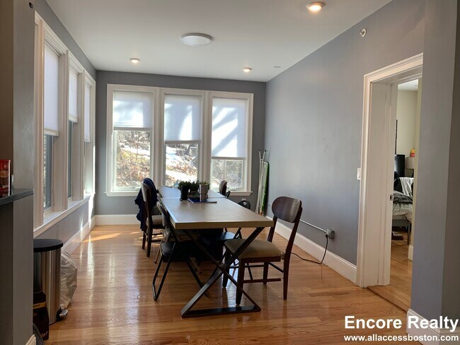 1762 Commonwealth Ave unit 2, Brighton, MA 02135 - photo 3