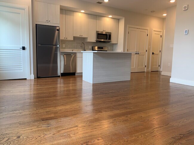 9 Everett St unit 503, Allston, MA 02134 - photo 3