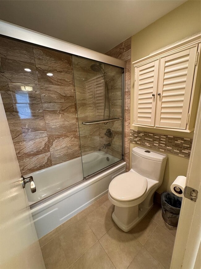 Pompano Beach Club North unit 111 Briny Avenue 26-, Pompano Beach, FL 33062 - photo 5