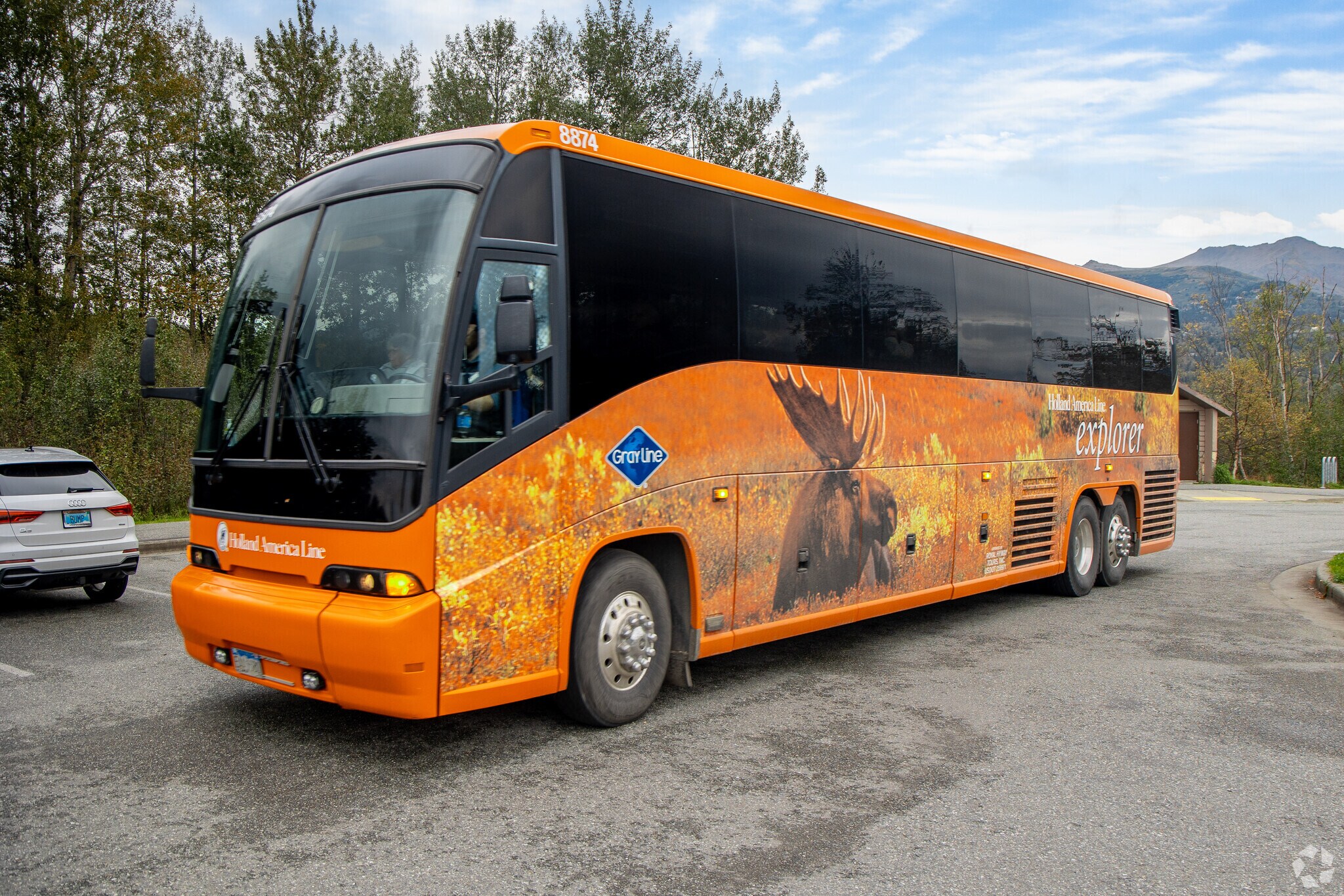 "People Mover" busses canvas the city, transporting residents in Taku/Campbell.