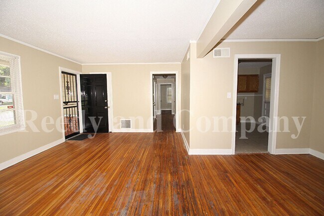 1555 S Perkins Rd, Memphis, TN 38117 - photo 6