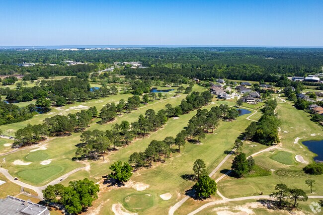 Heron Lakes Country Club features an 18-hole golf course available for the general public.