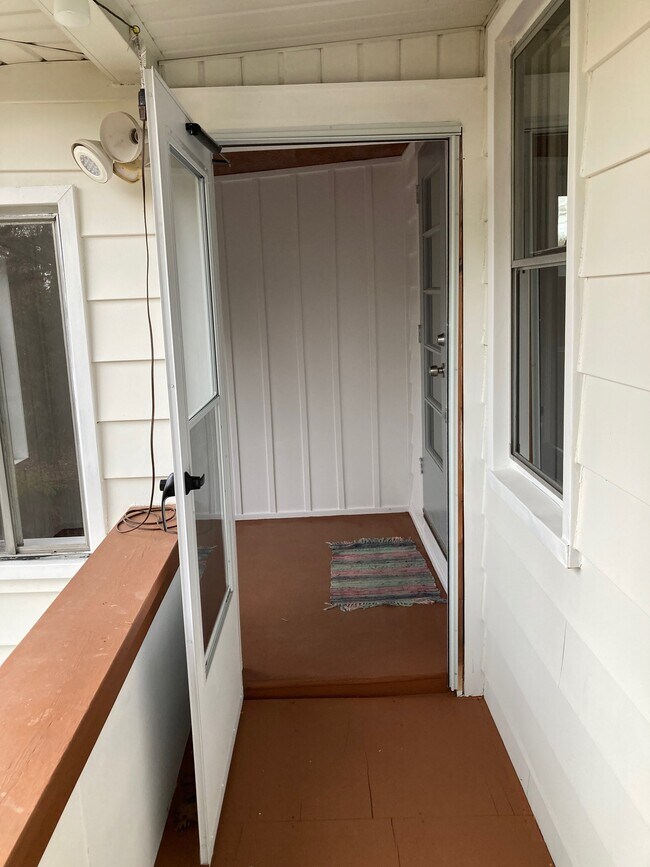 3097 Lincolnview St unit 2, Auburn Hills, MI 48326 - photo 4