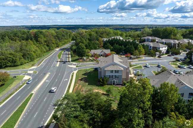 Fall Hill is conveniently located close to shopping, a convention center, and even minor-league baseball.