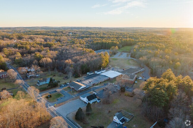 Memorial School provides a well-rounded education and promotes academic excellence.